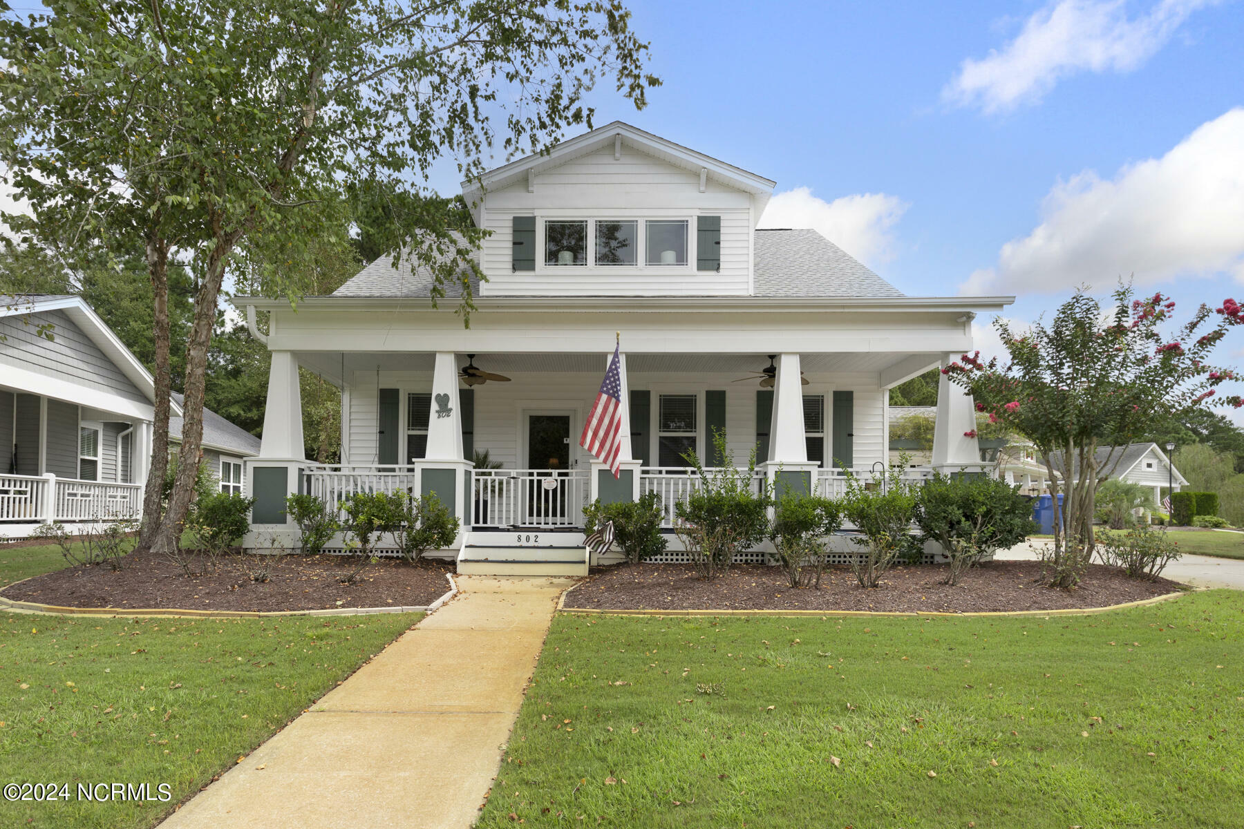 Property Photo: 802 Wildflower Drive NC 28445