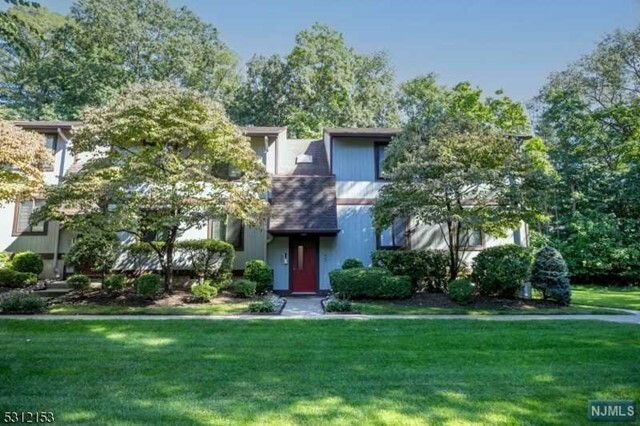 Property Photo:  50 Rock Road B14  NJ 07506 