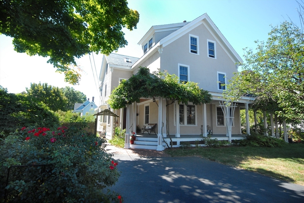 31 Boston Avenue 1  Medford MA 02155 photo