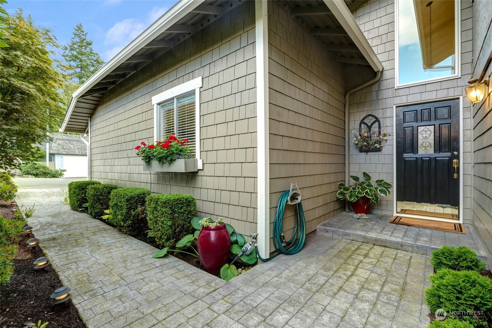 Property Photo:  2531 175th Avenue NE  WA 98052 