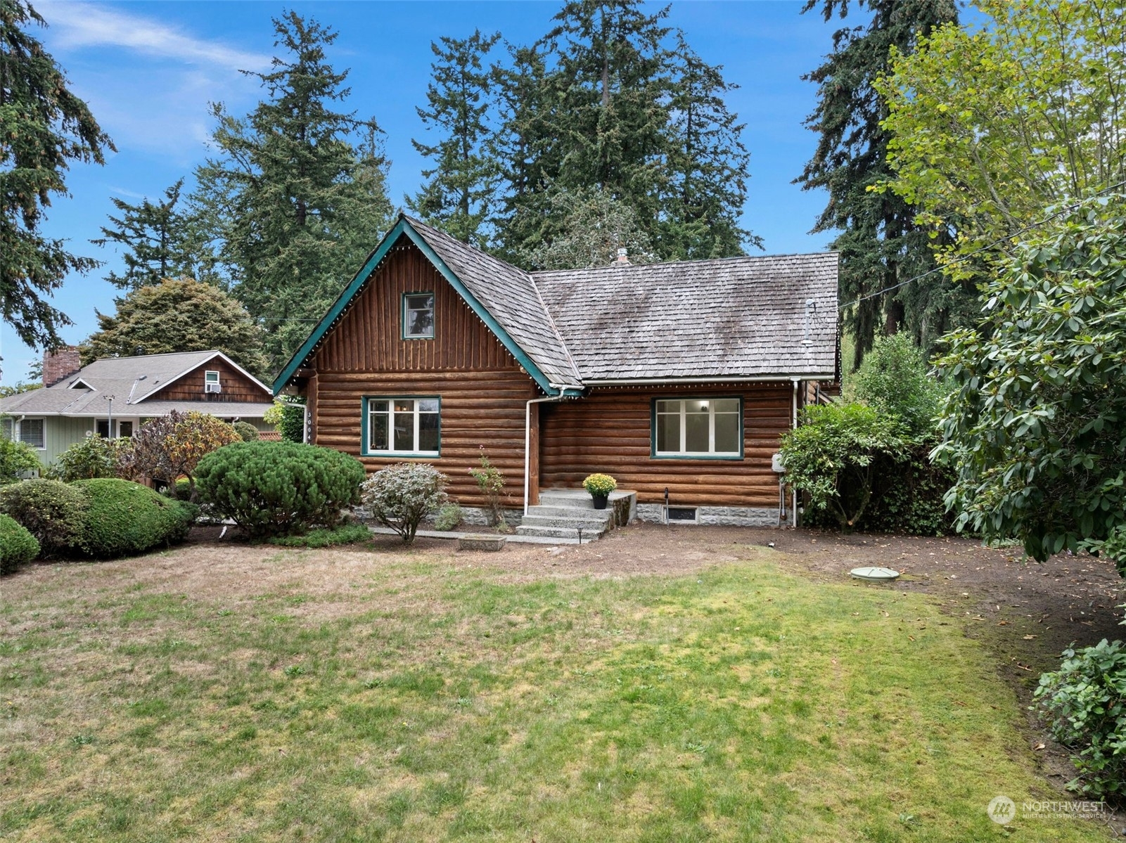 Property Photo:  30044 30th Avenue SW  WA 98023 