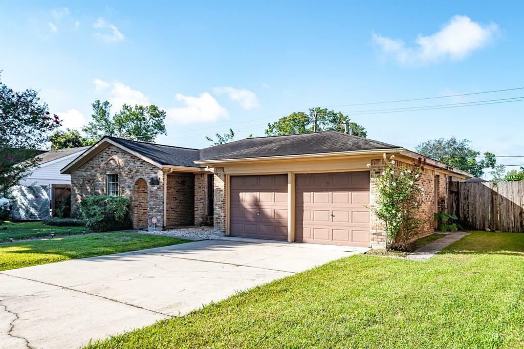 Property Photo:  11114 Sageheather Drive  TX 77089 