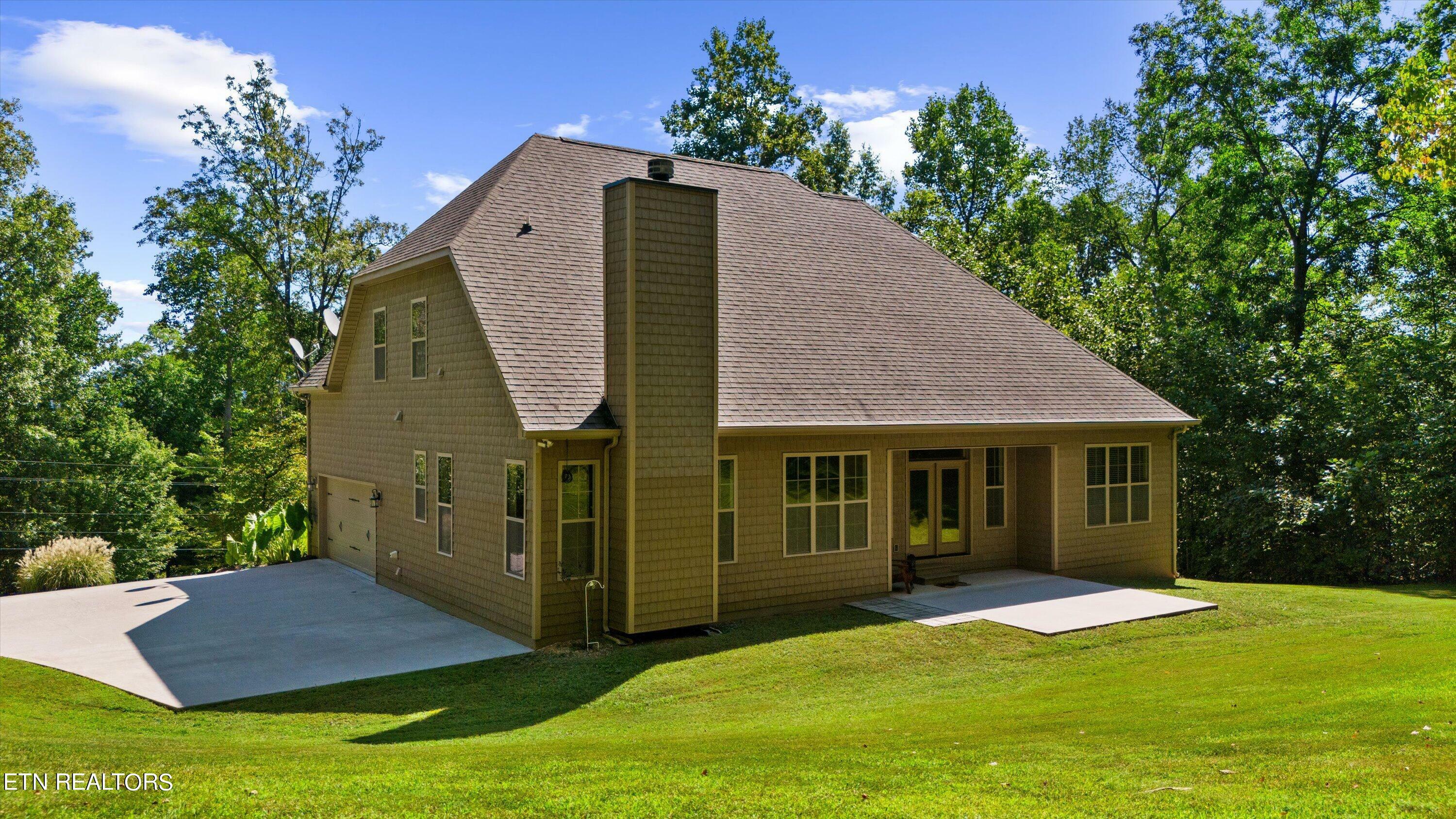 Property Photo:  449 Hickory Pointe Lane  TN 37807 