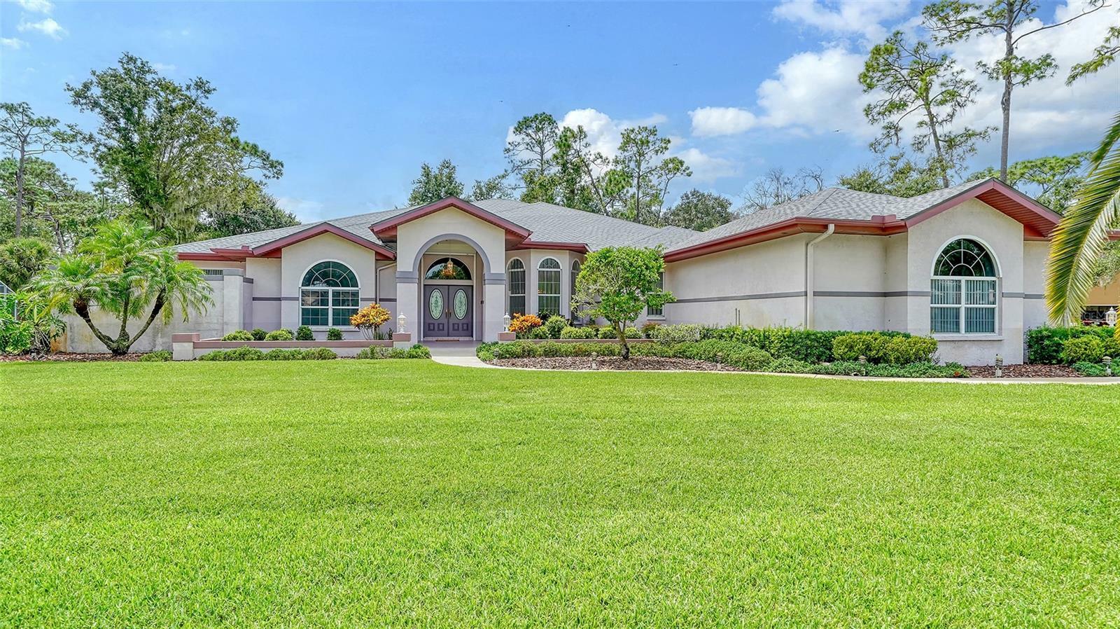 Property Photo: 7430 Weeping Willow Drive FL 34241