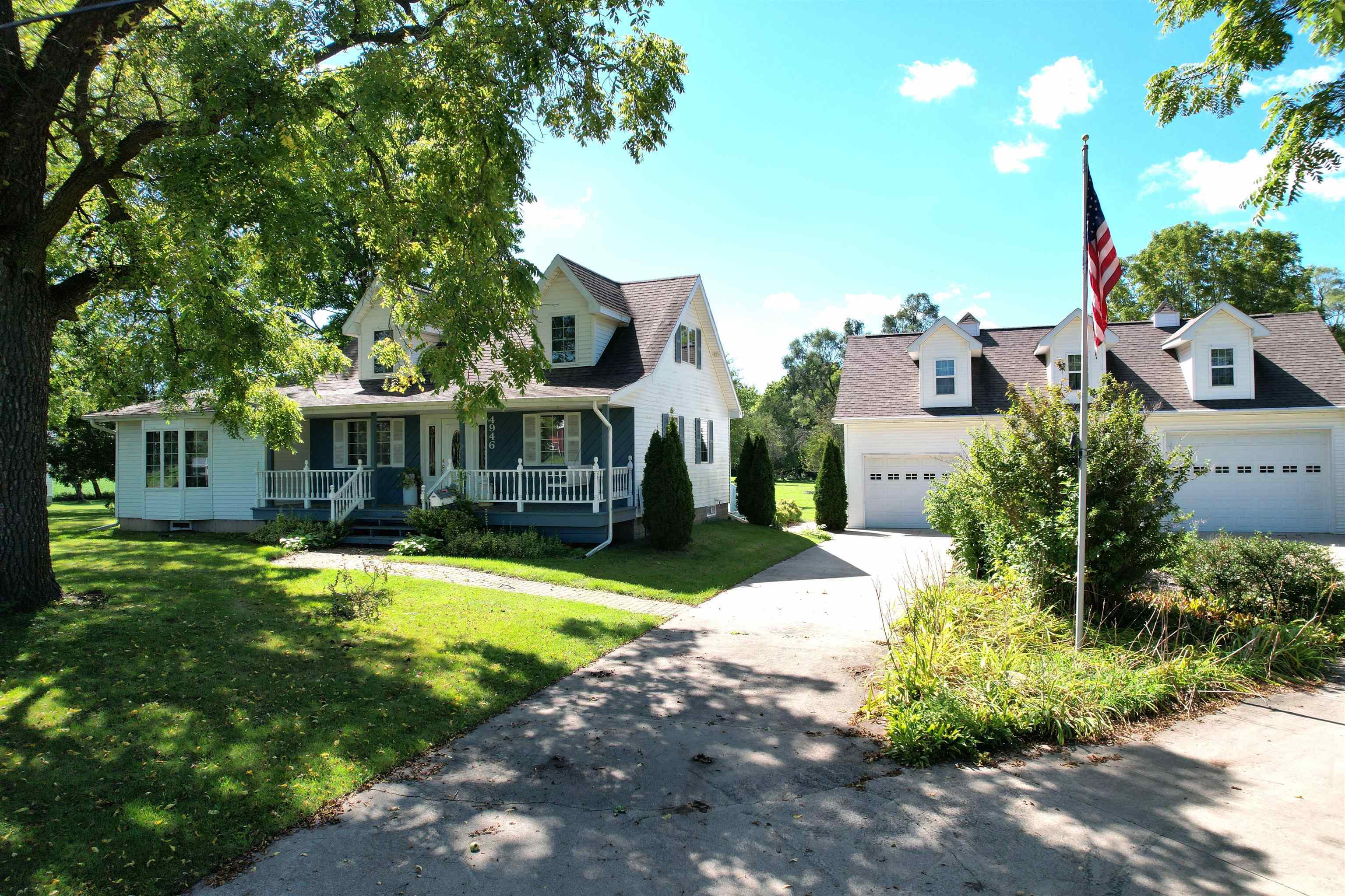 Property Photo:  4946 S Bancroft Road  MI 48429 