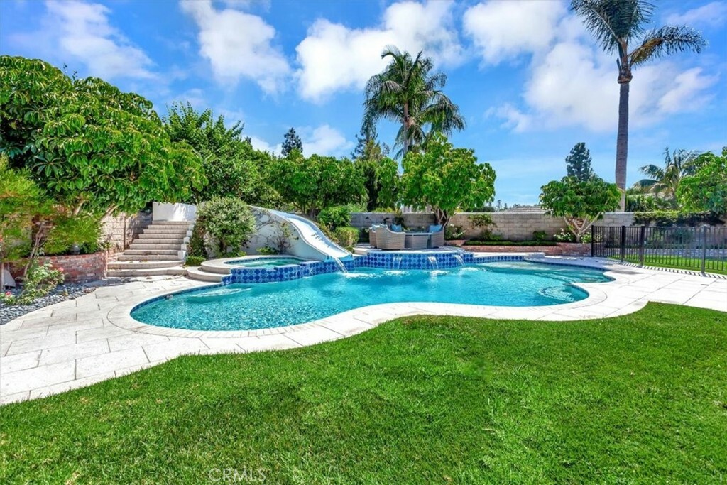 Property Photo: 9882 Wildwood Way CA 92861