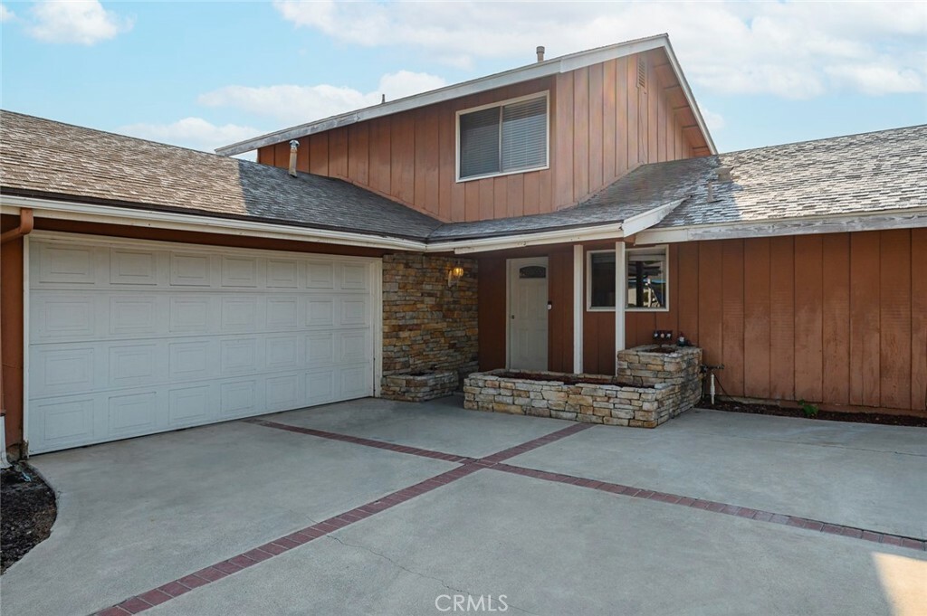 Property Photo:  14950 Redwood Lane  CA 91709 