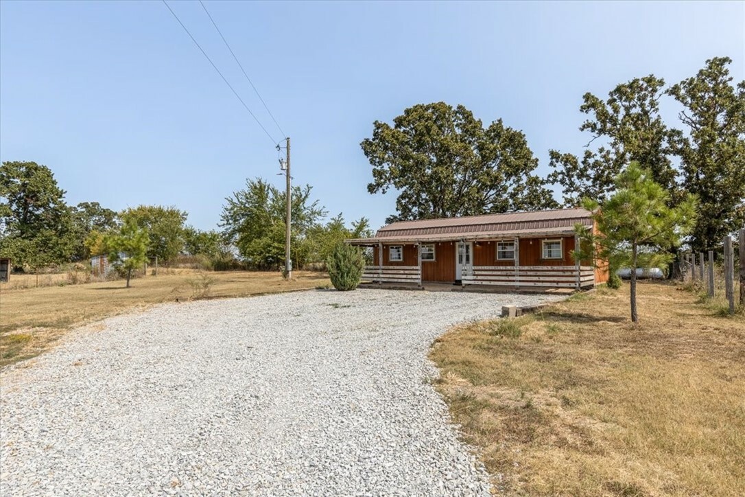 Property Photo:  1088 W 102 Highway  AR 72722 