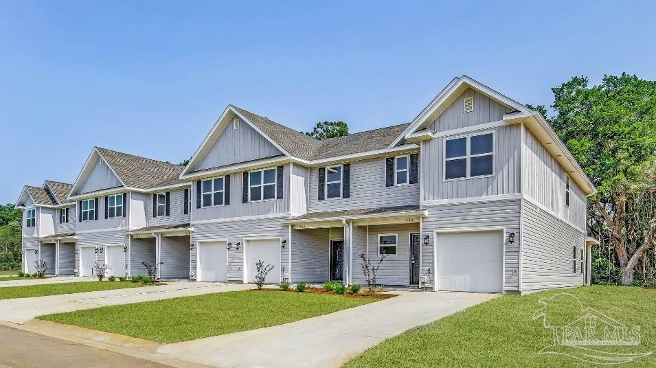 Property Photo: 439 Oak Glen Dr 1B FL 32534