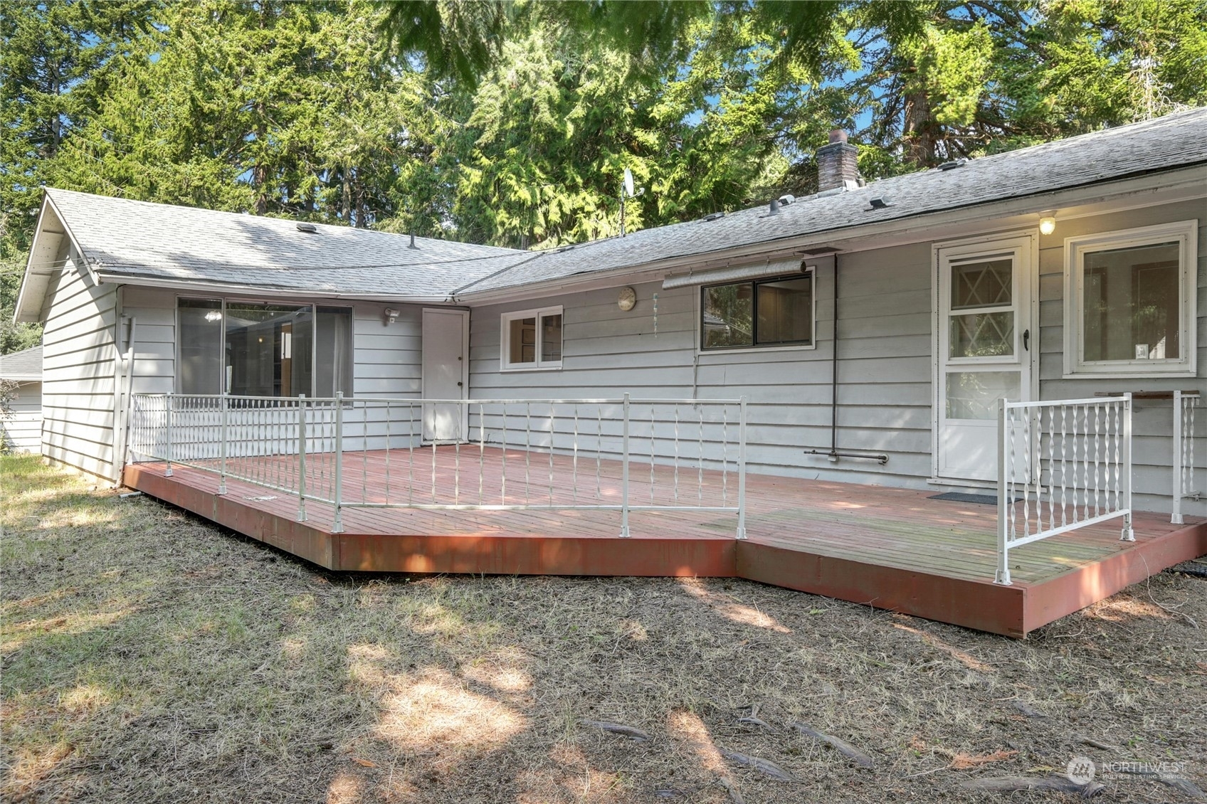 Property Photo:  22706 92nd Avenue W  WA 98020 