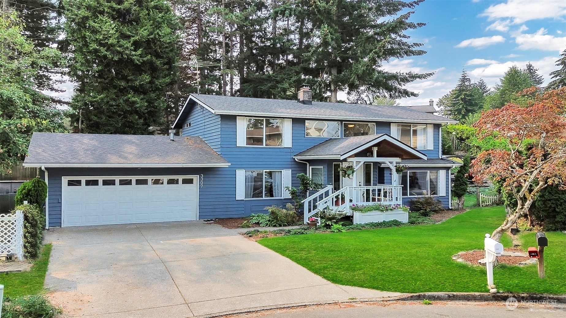 Property Photo:  3307 SW 331st Street  WA 98023 