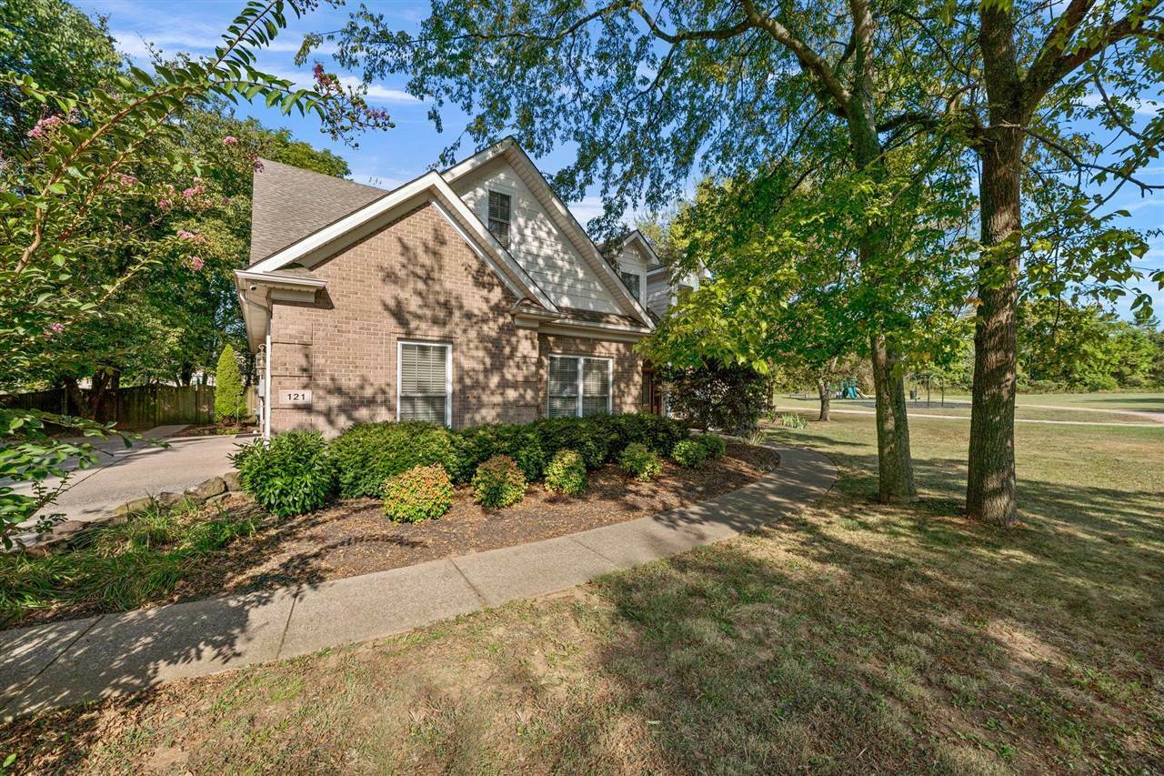 Property Photo:  121 Sally Circle  KY 42101 