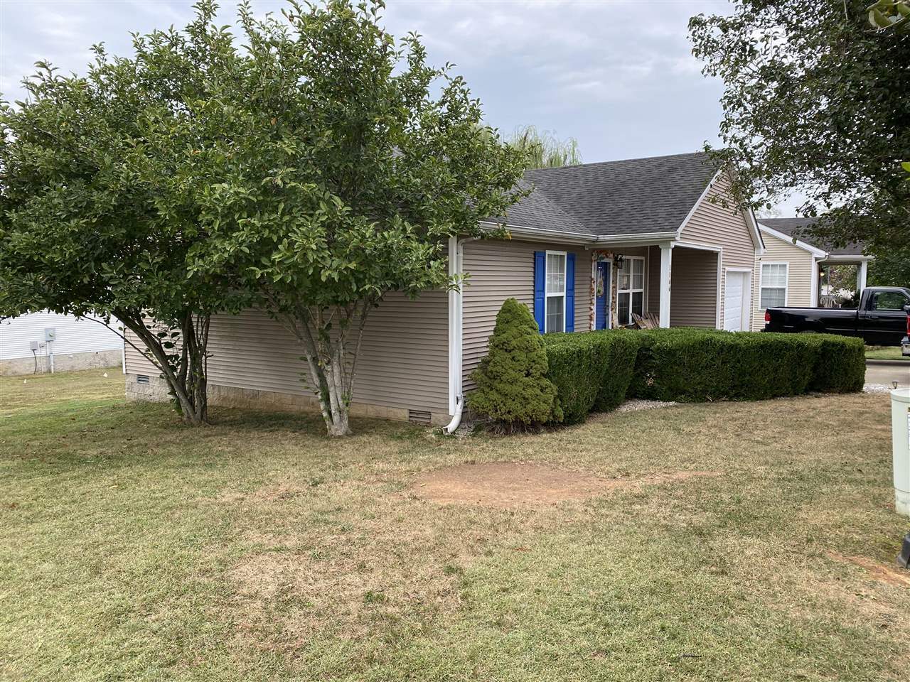 Property Photo:  1100 Sternwheel Avenue  KY 42103 