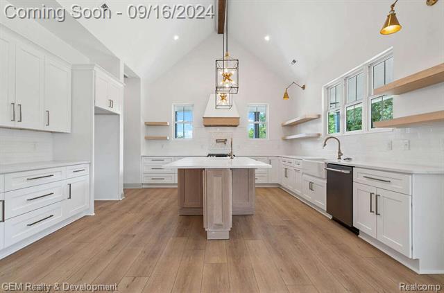 Property Photo:  46090 Sunset St  MI 48167 