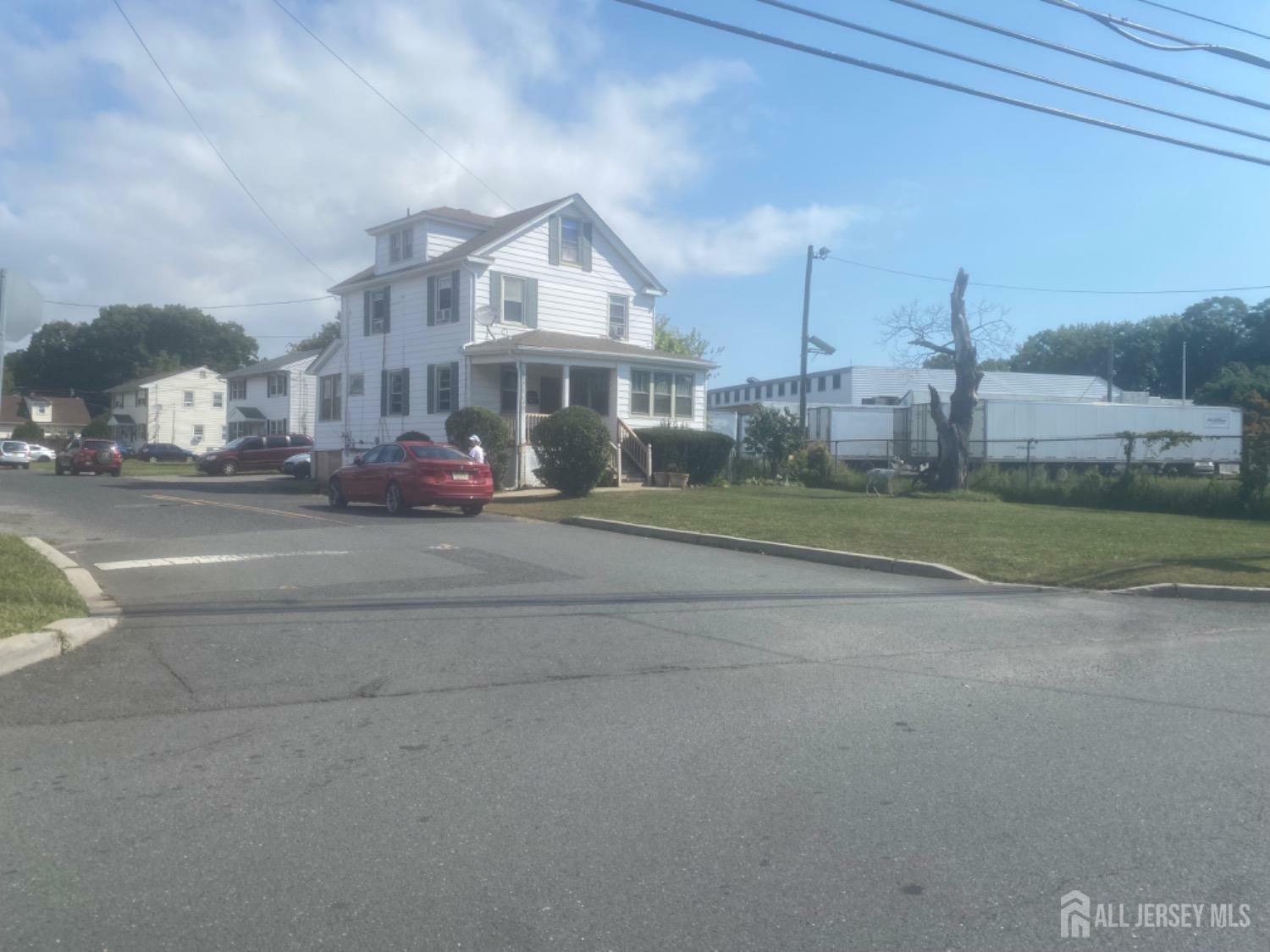 Property Photo:  649 Nassau Street  NJ 08902 