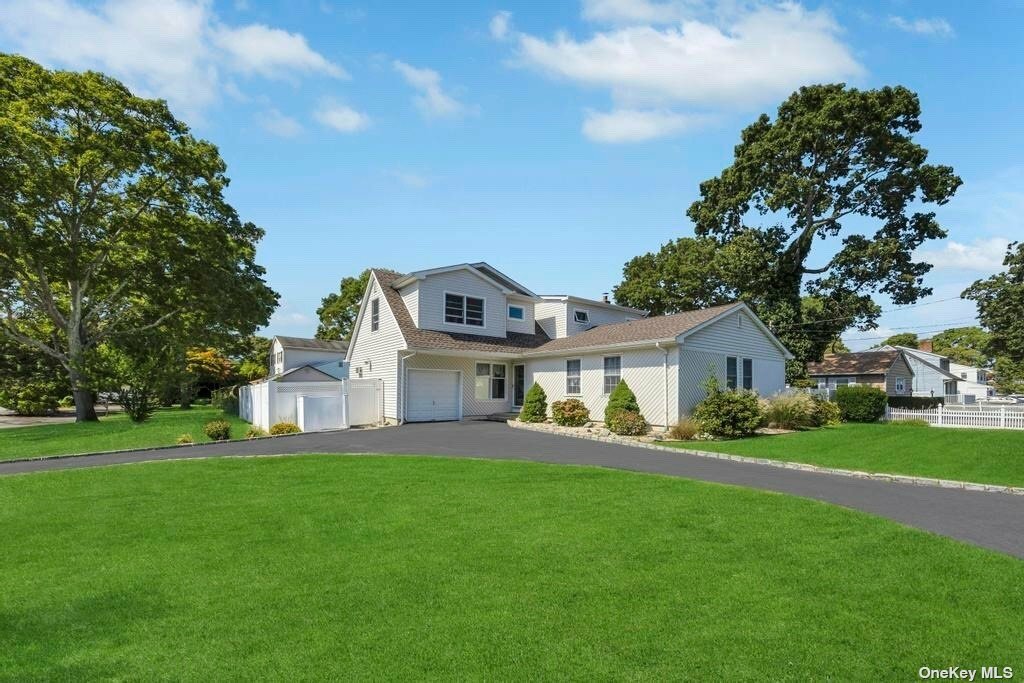 Property Photo:  339 Halbert Drive  NY 11741 