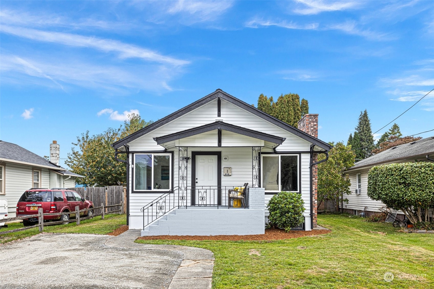 Property Photo:  808 Jameson Street  WA 98284 