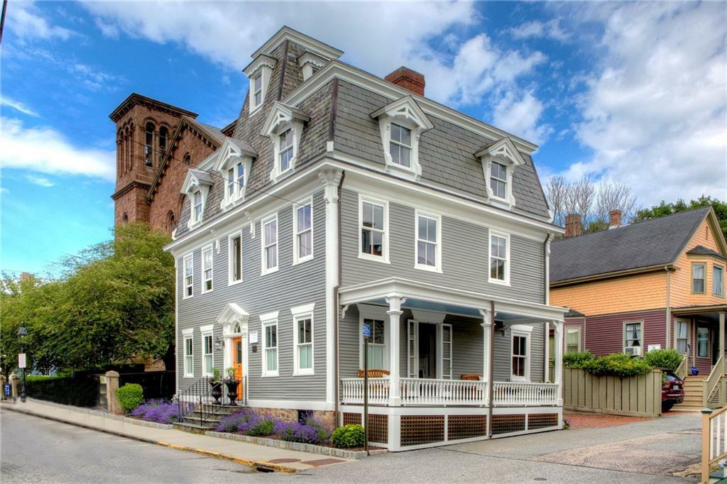 204 Spring Street  Newport RI 02840 photo