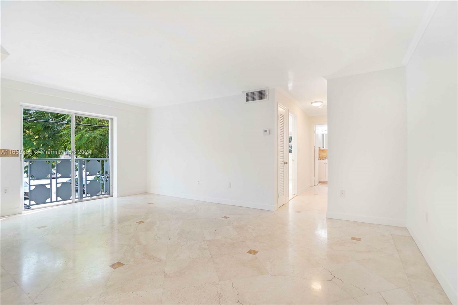 Property Photo:  1498 Jefferson Ave 205  FL 33139 