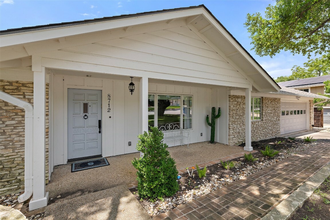 Property Photo:  8712 Mountain Ridge Drive  TX 78759 