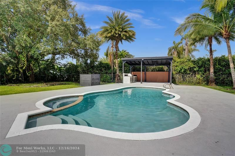 Property Photo:  1451 SW 139th Ave  FL 33325 