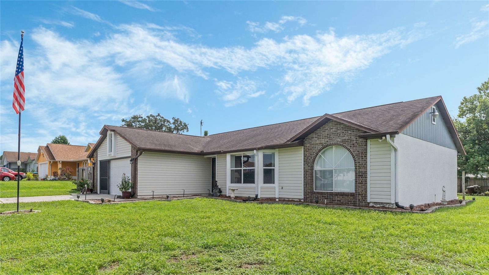 Property Photo:  2625 Sweet Springs Street  FL 32738 