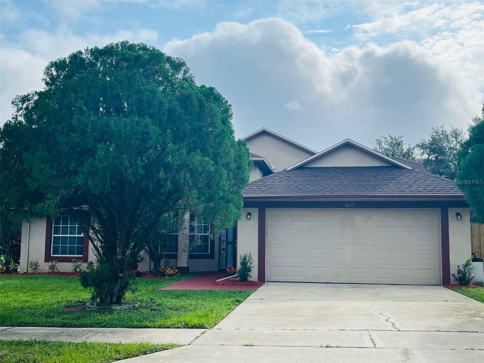 Property Photo:  1011 Pegel Court  FL 32765 