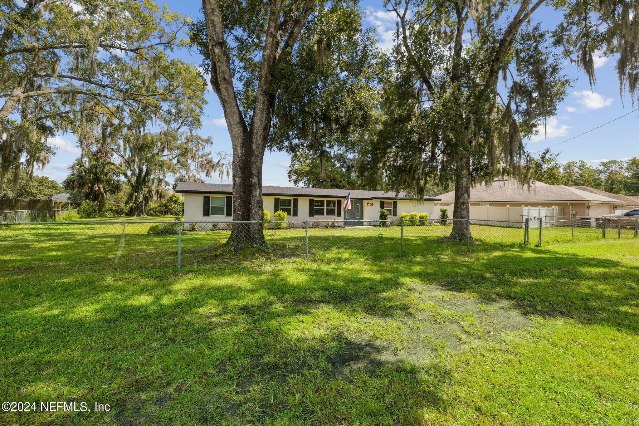 Property Photo:  35 Velvet Drive  FL 32220 