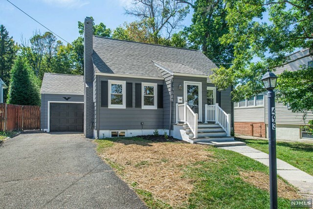 Property Photo:  493 Eagle Rock Avenue  NJ 07068 