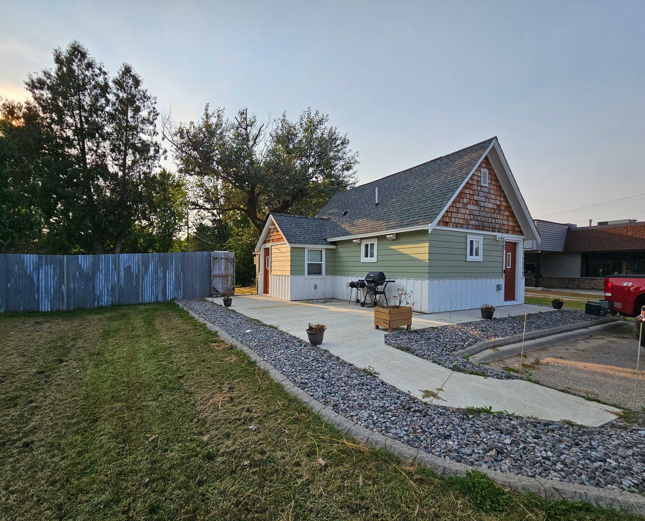 Property Photo:  303 Main Avenue  MN 56319 