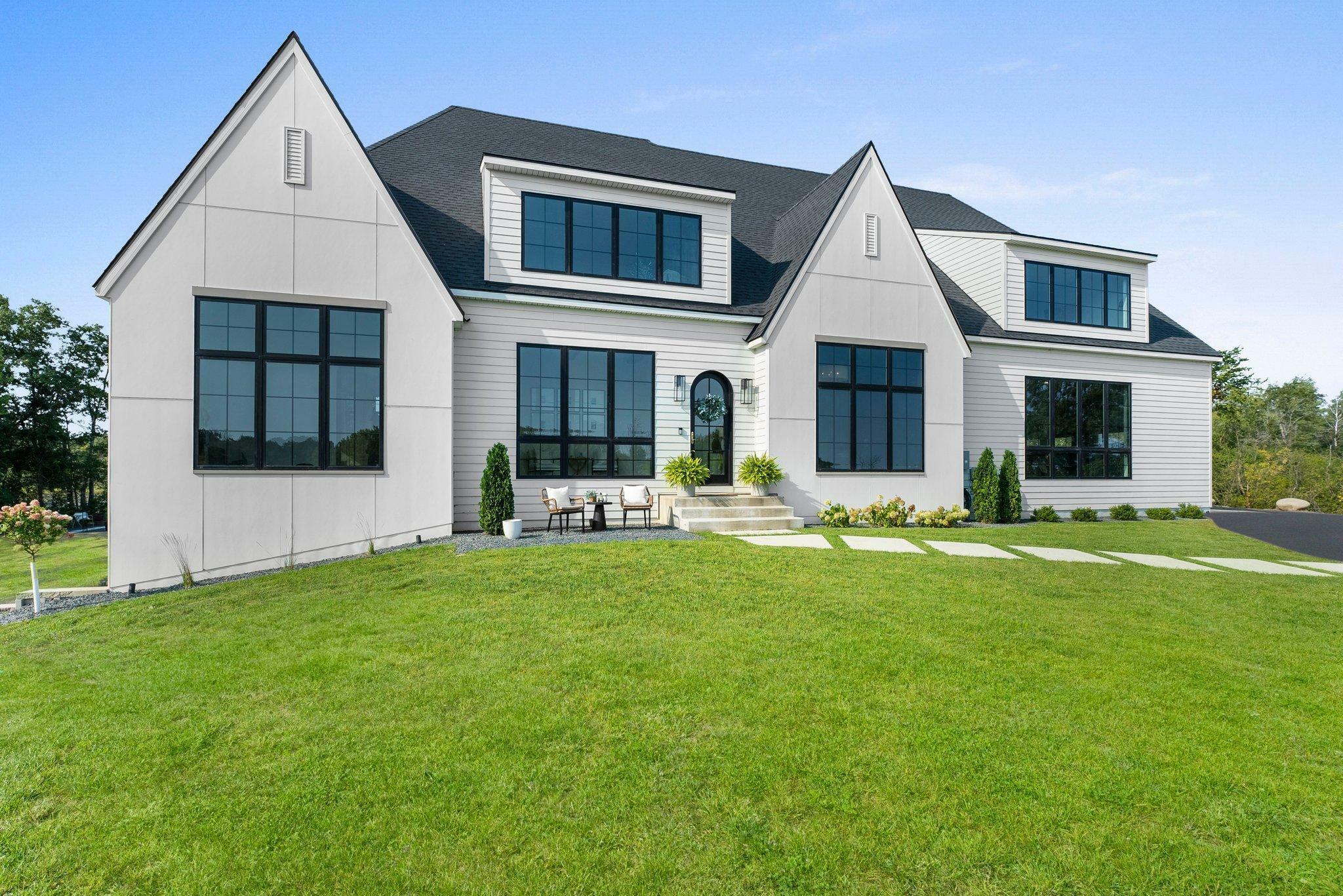 Property Photo: 21236 Crescent Curve MN 55044