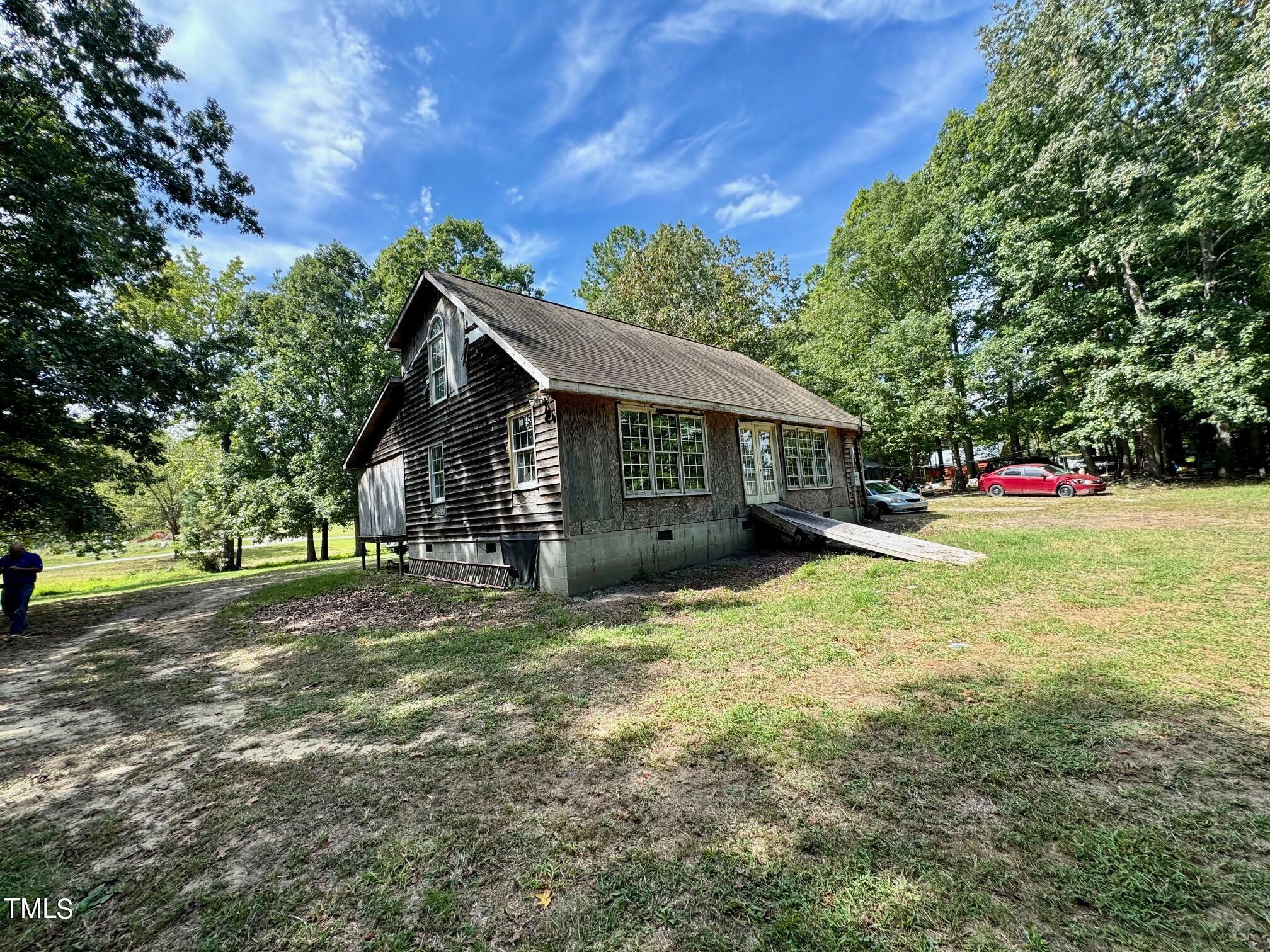 Property Photo:  255 Roberts Avenue  NC 27537 