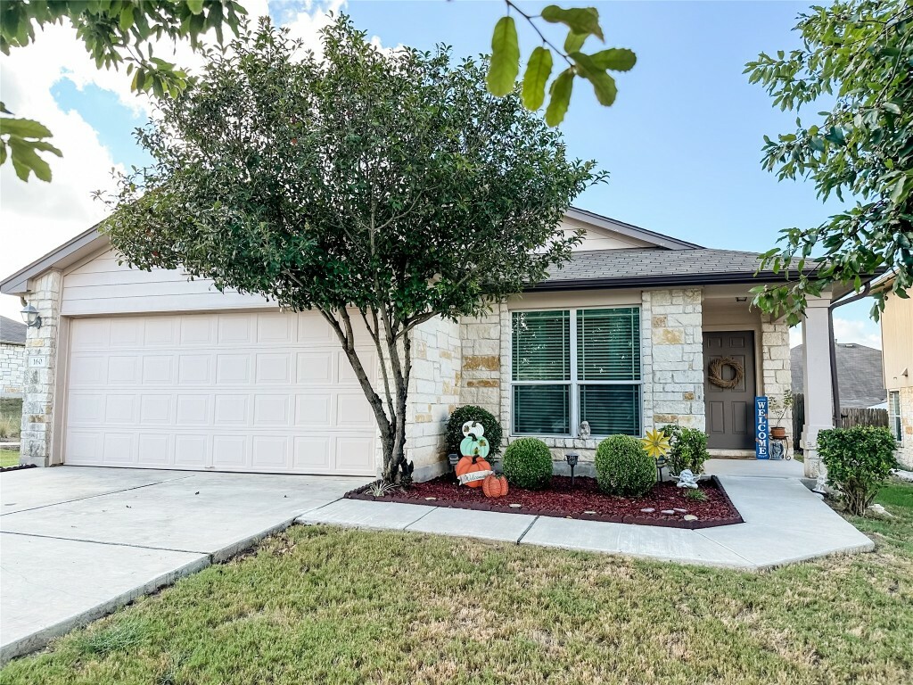 Property Photo:  160 Collared Dove Cove  TX 78640 