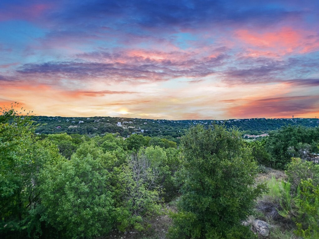 Property Photo:  13529 Coleto Creek Trail  TX 78732 