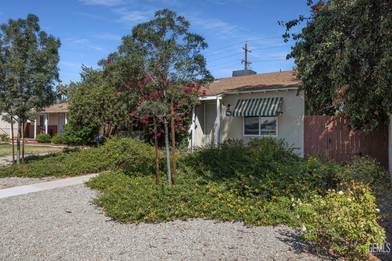 Property Photo:  2414 16th Street  CA 93301 