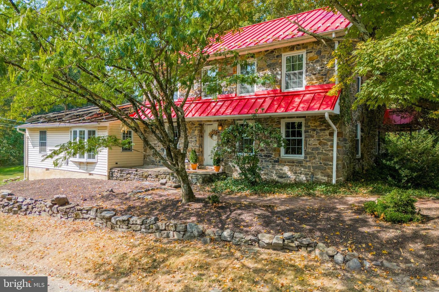 Property Photo:  85 Bragg Road  PA 19473 