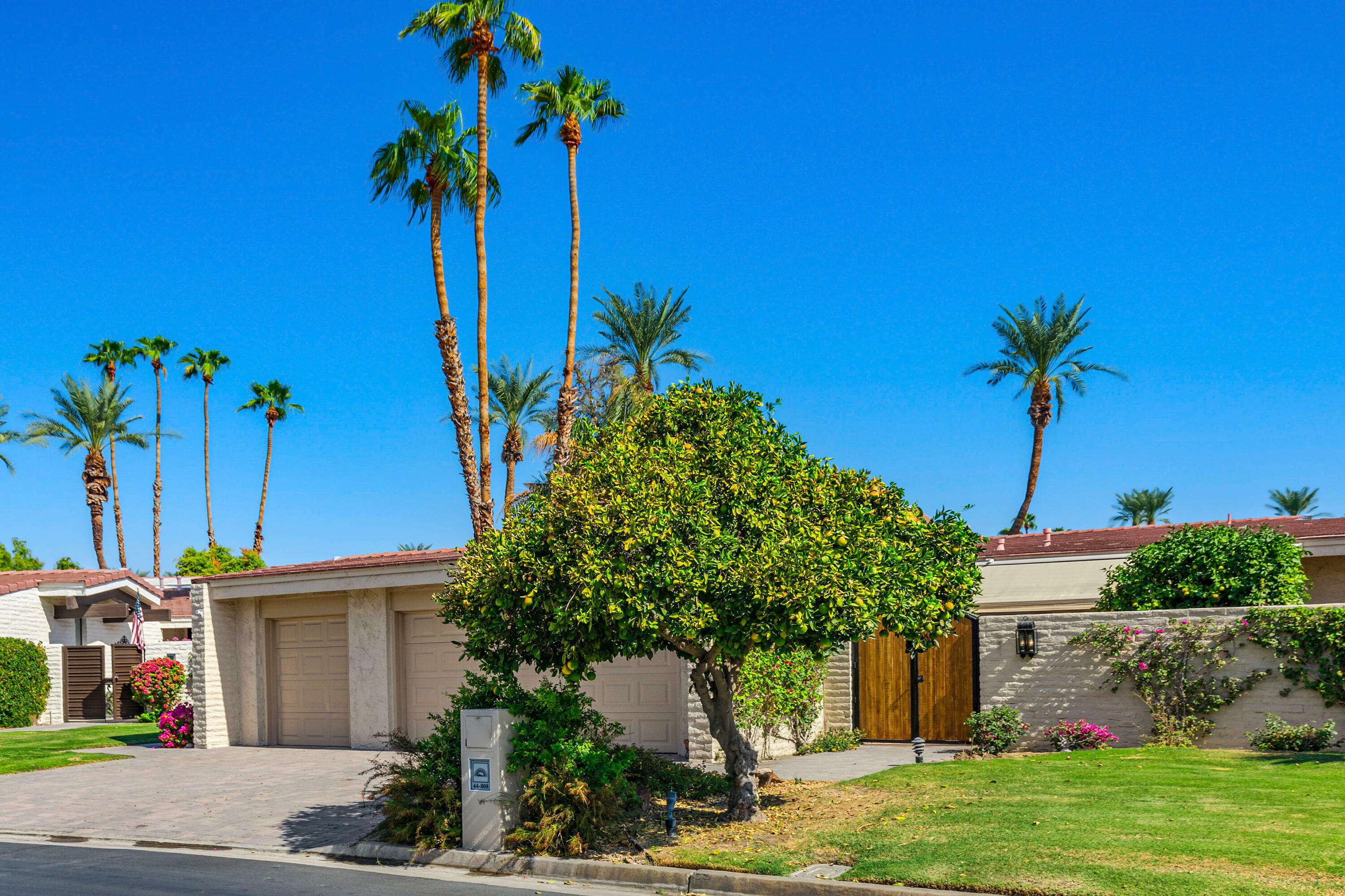 Property Photo:  44808 Oro Grande Circle  CA 92210 