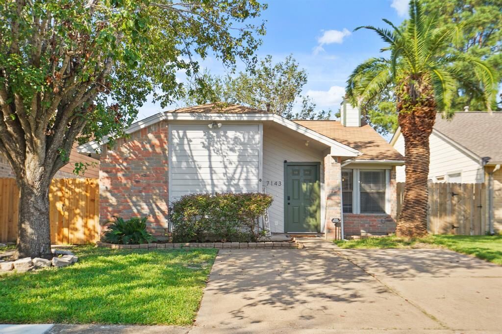 Property Photo: 7143 Village Lake Drive TX 77433