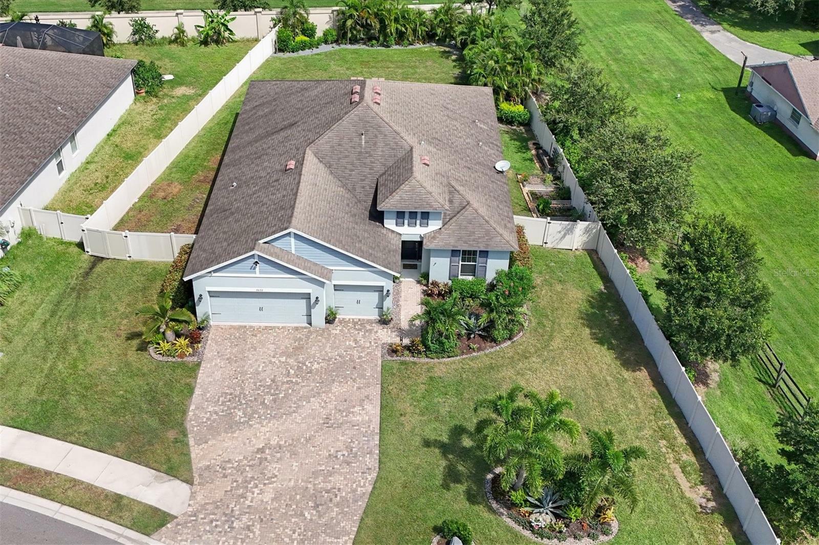 Property Photo:  6622 Devesta Loop  FL 34221 