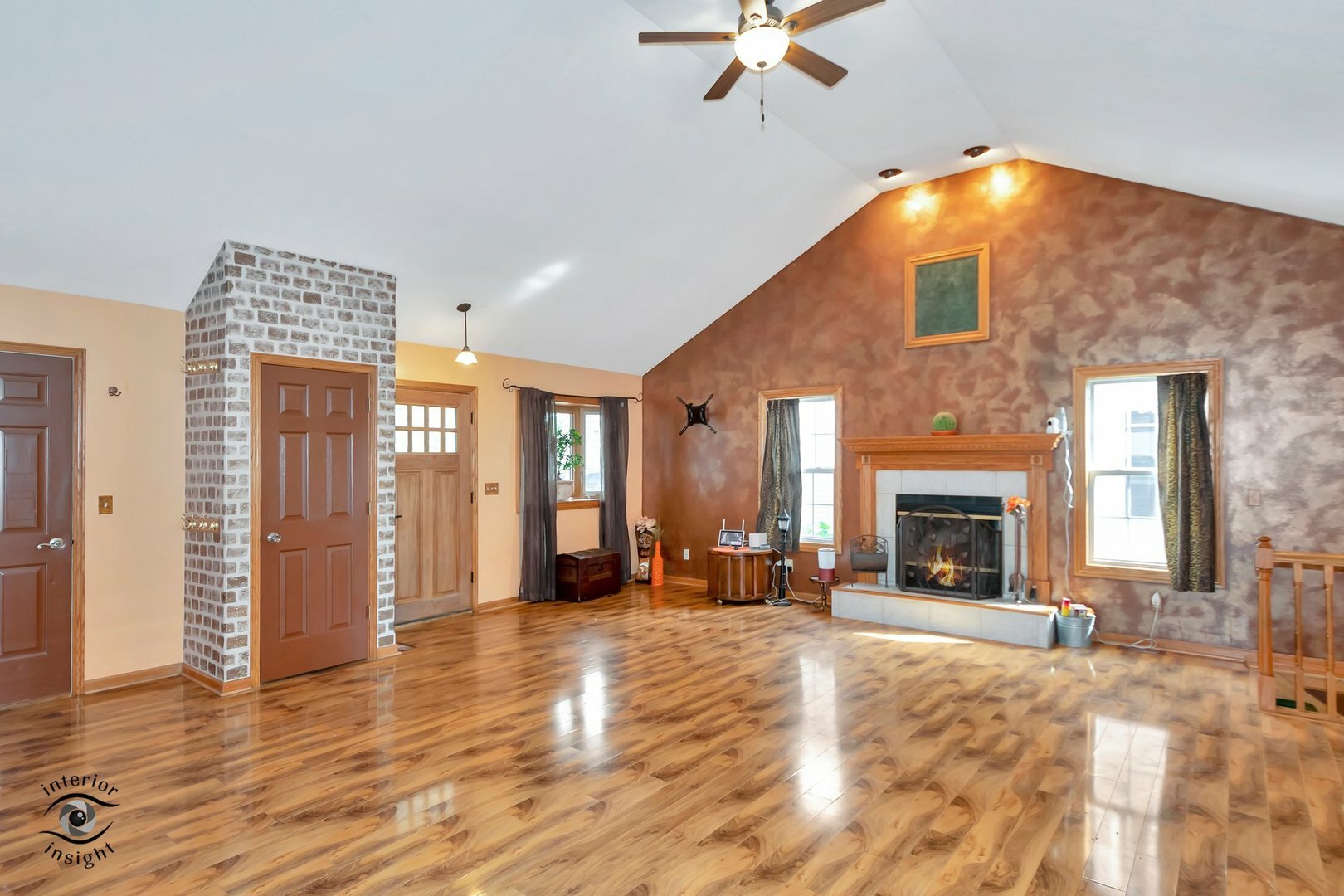 Property Photo:  134 Vicki Way  IL 60950 