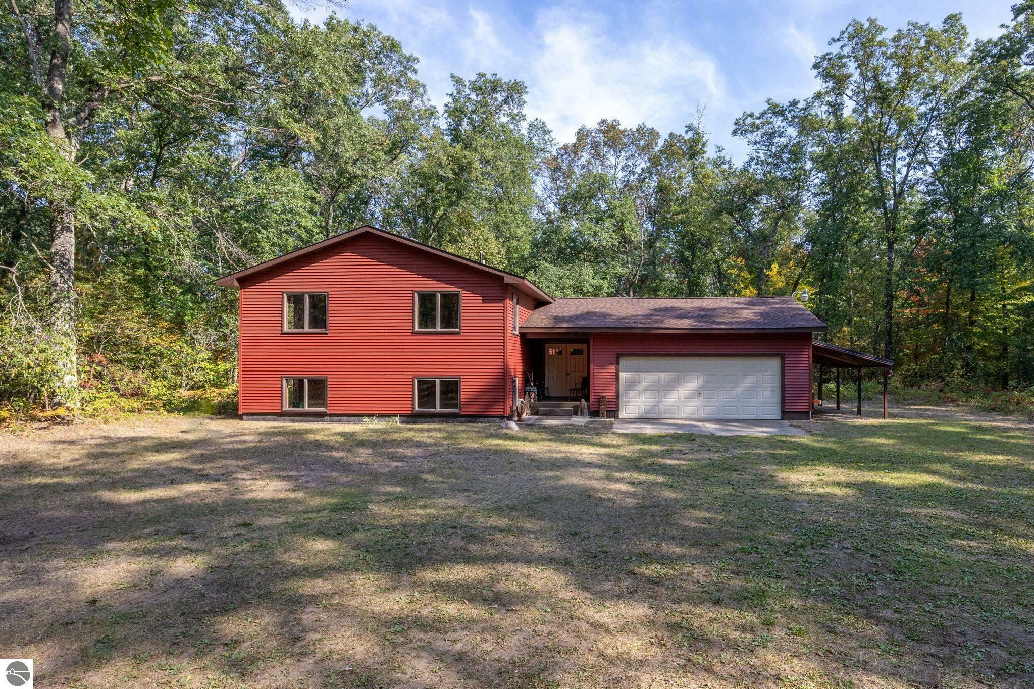 Property Photo:  17598 Old House Road  MI 49689 