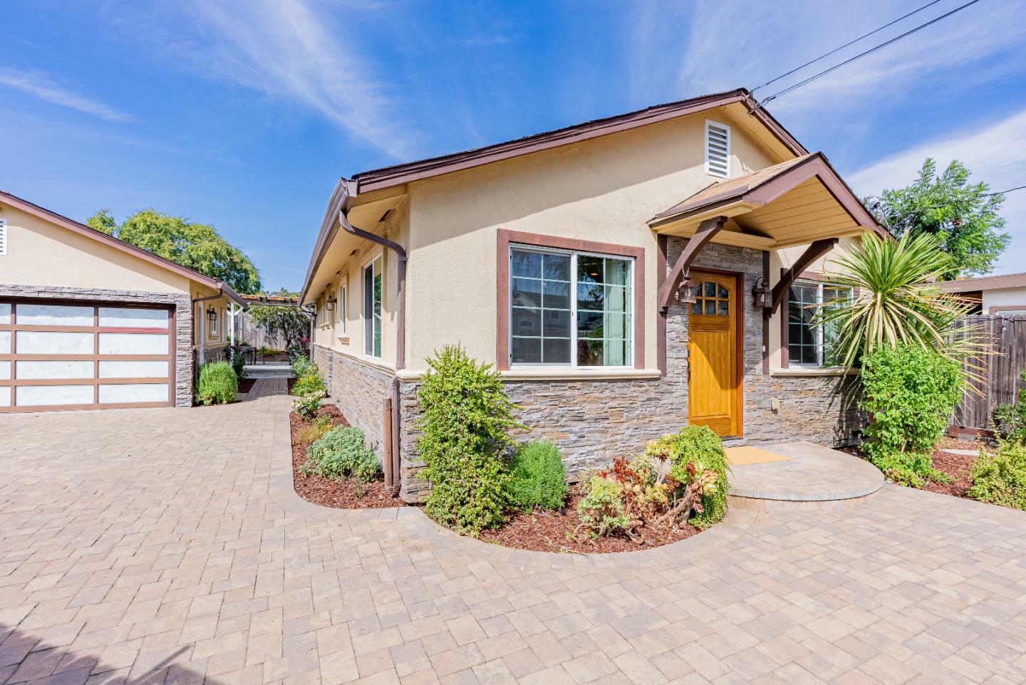 Property Photo:  1185 Hazelwood Avenue  CA 95008 