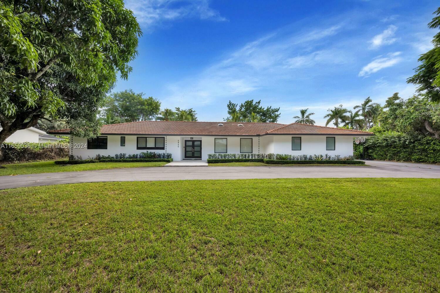Property Photo: 6860 SW 99th Ter FL 33156
