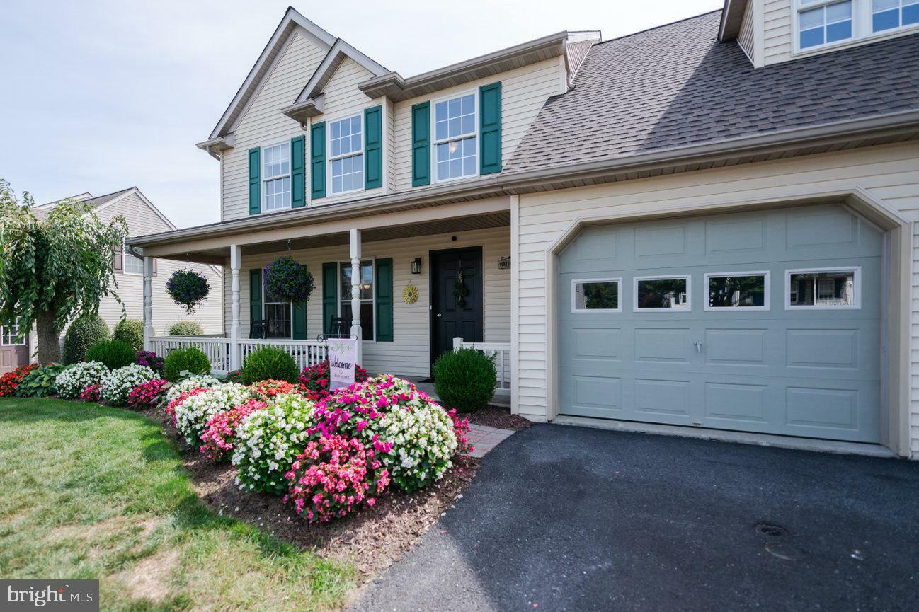 Property Photo:  74 Lantern Lane  PA 17078 