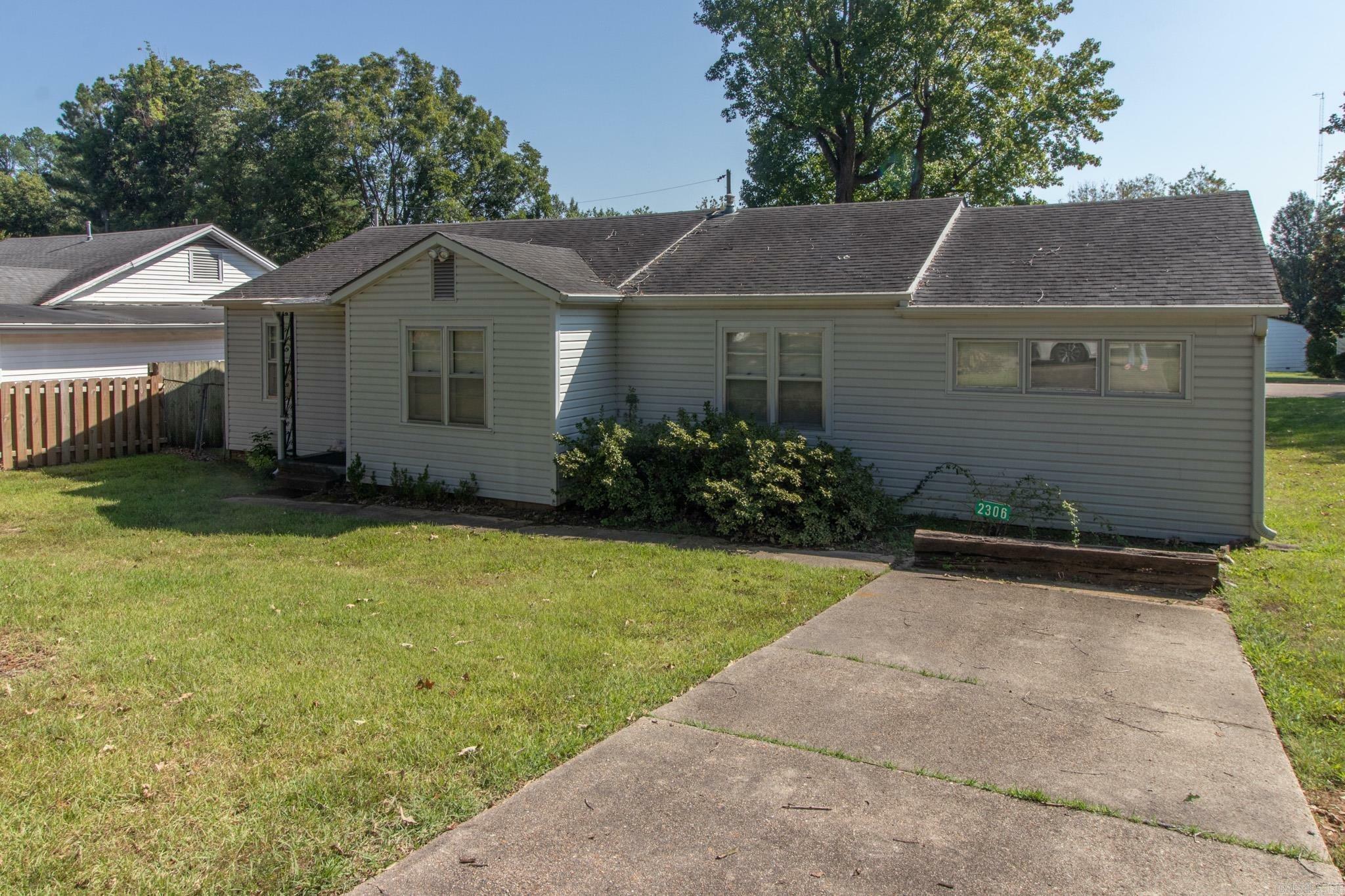 2306 Glenwood Street  Jonesboro AR 72401 photo