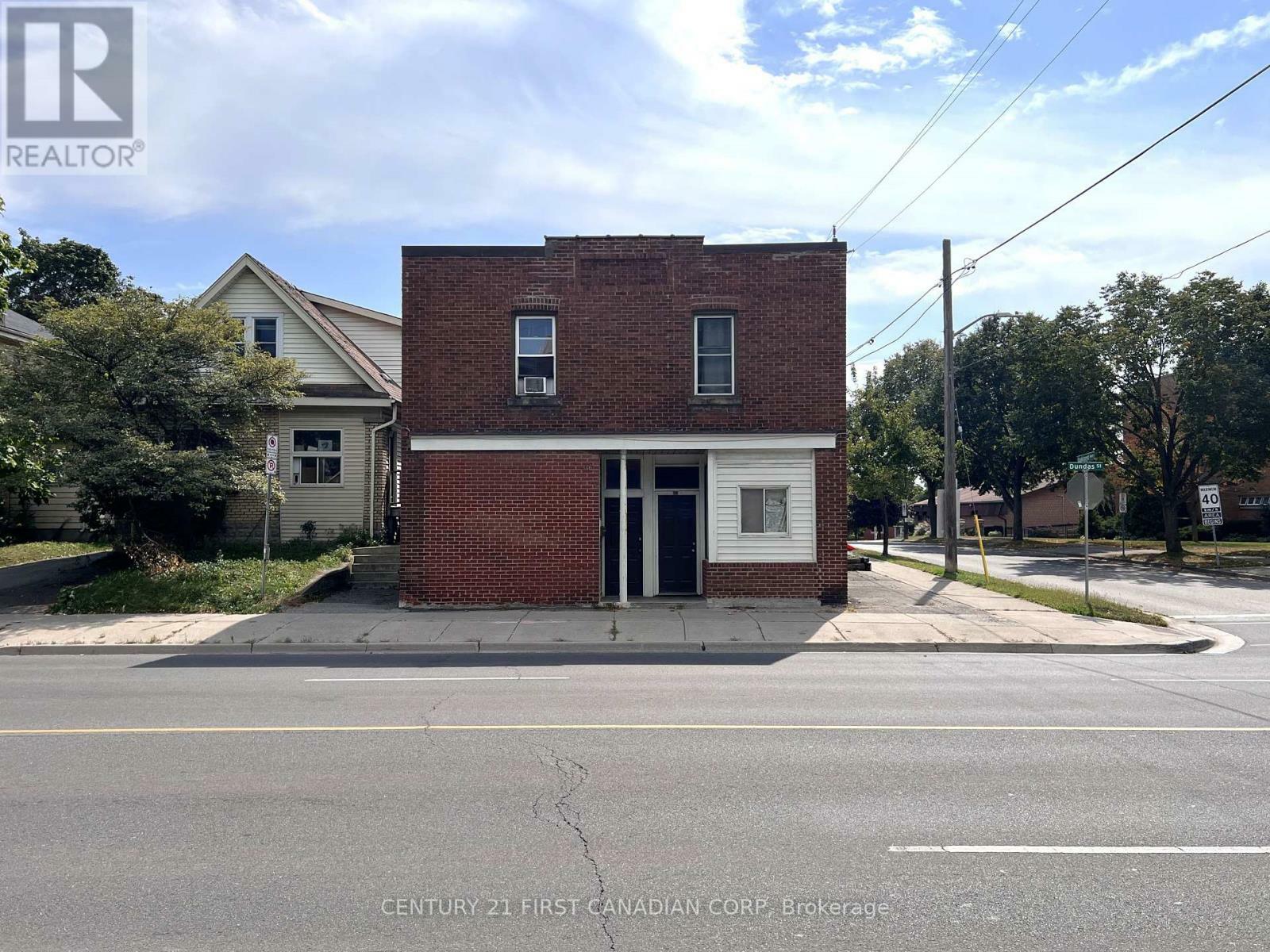 Photo de la propriété:  1267 Dundas Street  ON N5W 3B3 