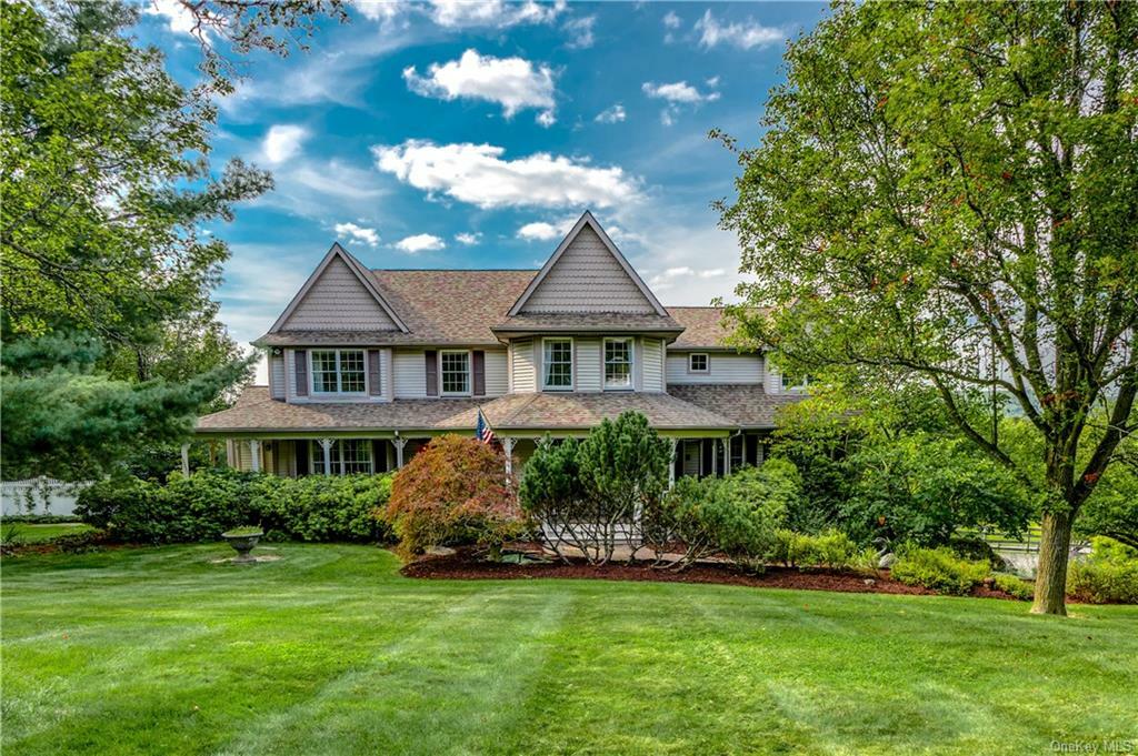 Property Photo:  1 Meadow Ridge Road  NY 10990 