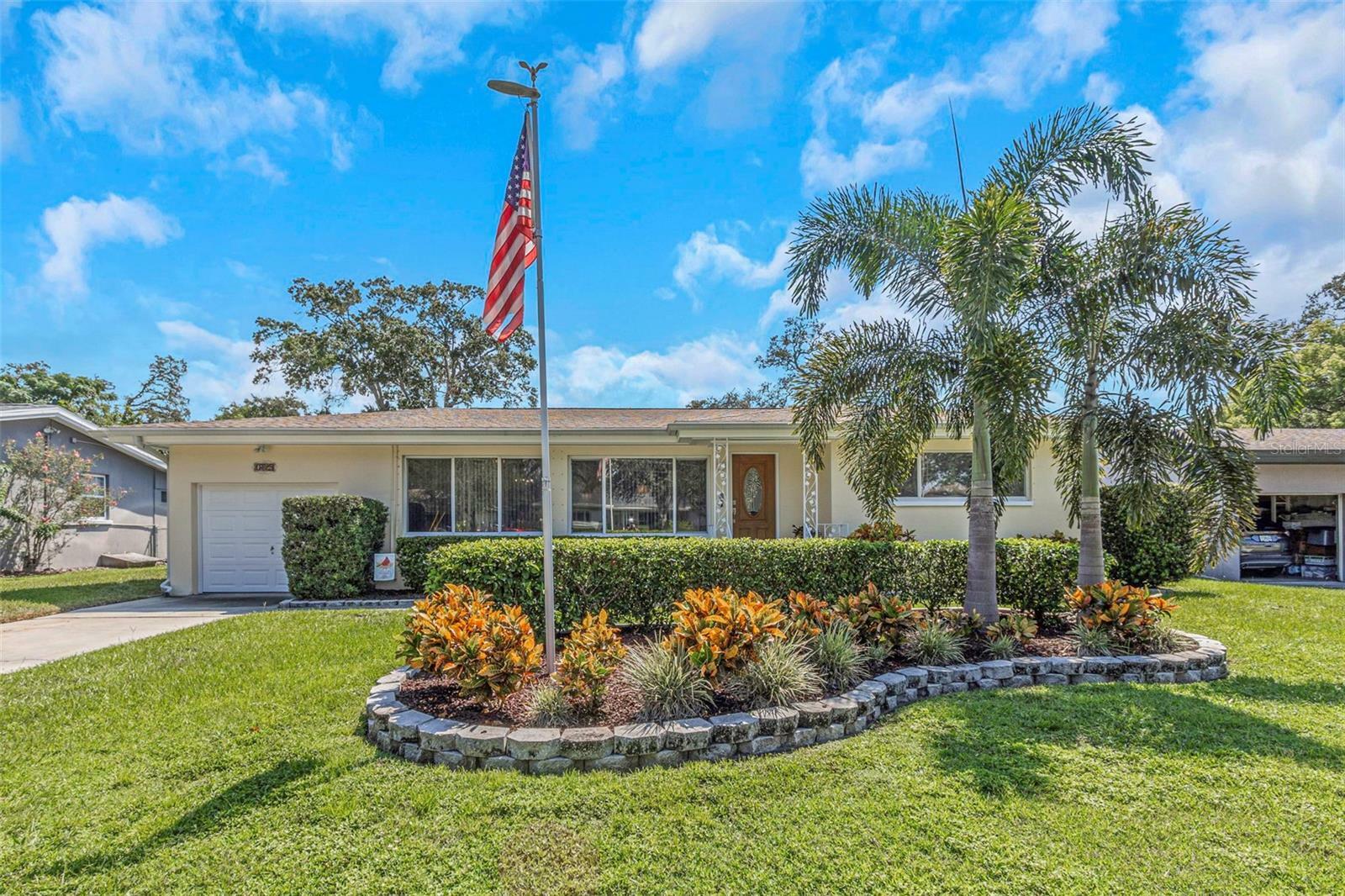 Property Photo: 1725 Marion Street FL 33756