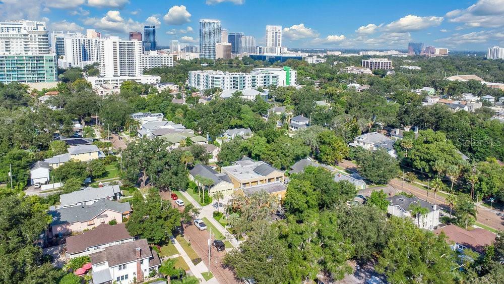 Property Photo:  901 E Pine Street 2  FL 32801 