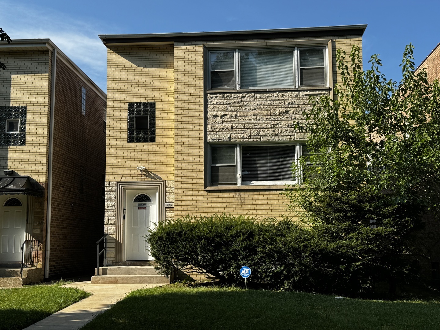 Property Photo:  725 Brummel Street 2  IL 60202 